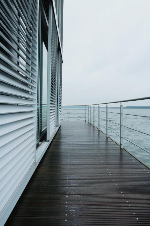 Schwimmendes Ferienhaus Silent Elsterheide Zewnętrze zdjęcie
