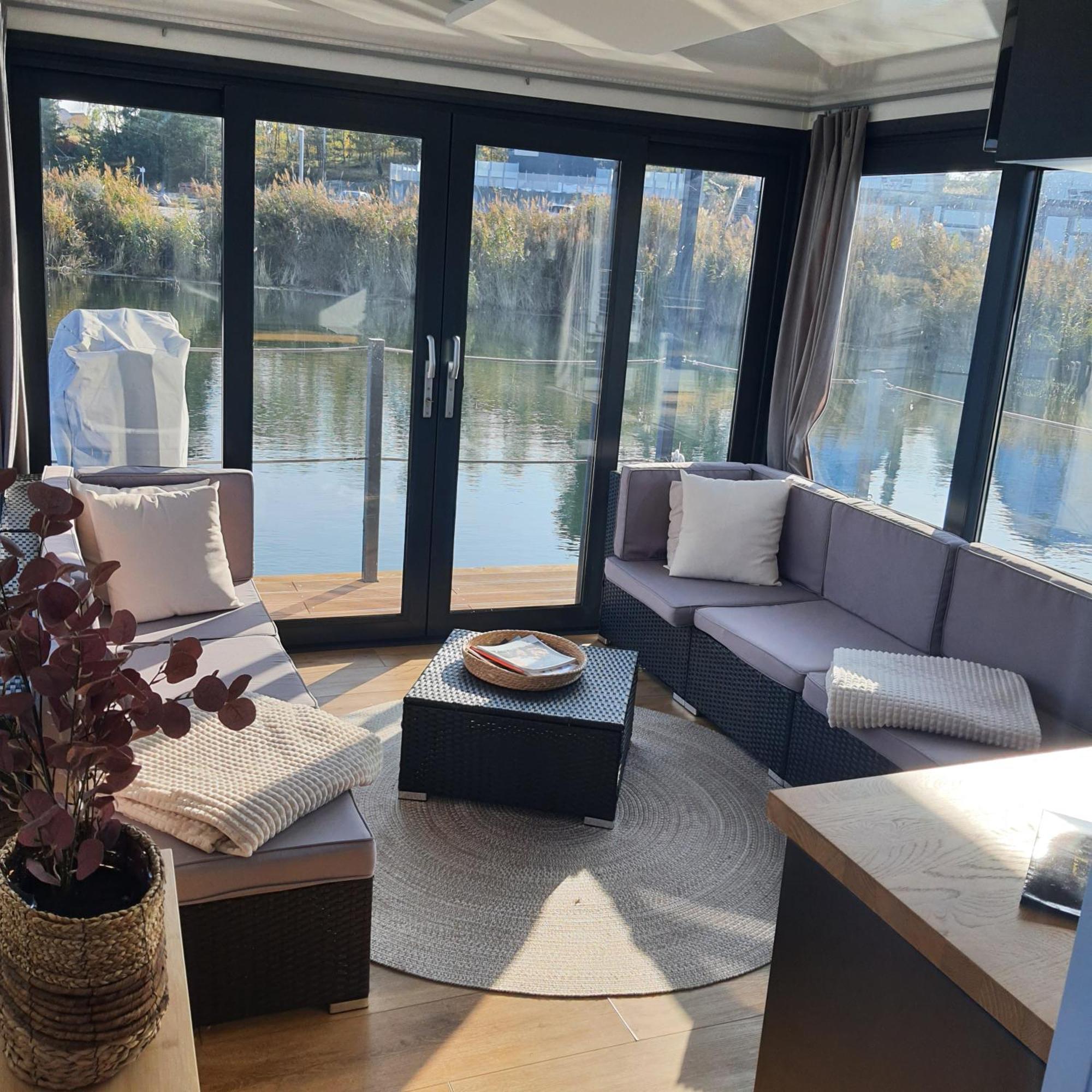 Schwimmendes Ferienhaus Silent Elsterheide Zewnętrze zdjęcie